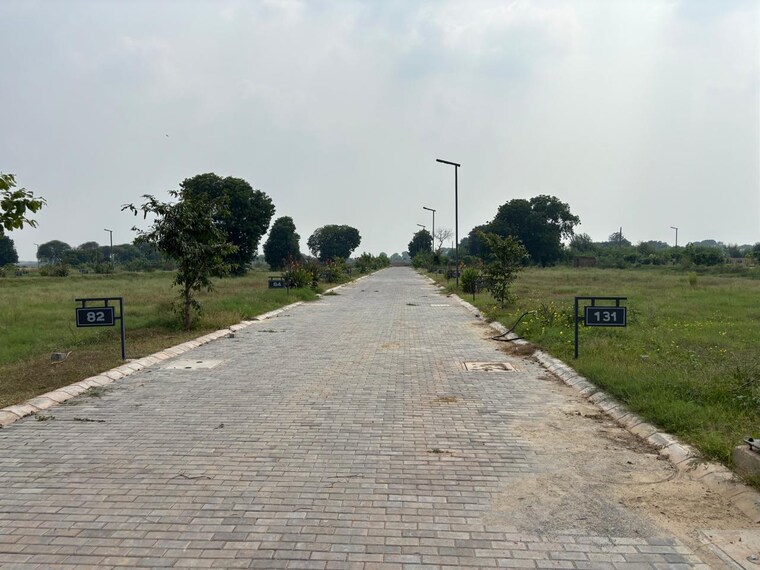 undefined, bptp-parklands  302 Sq.Yd. Plot In Sector 76 Faridabad 10003788