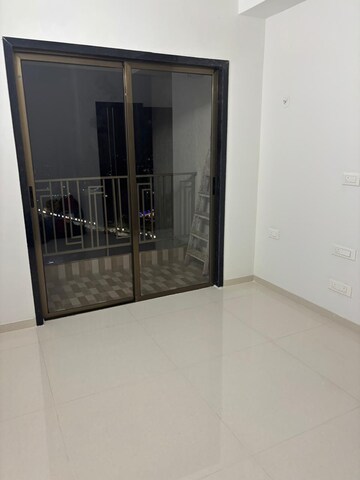 Room in 1 BHK Apartment at Regency Anantam, Dombivli East – for Rent