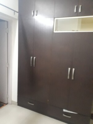 Room in 3.5 BHK Apartment at Shiv Sai Ozone Park, Sector 86 – for Sale