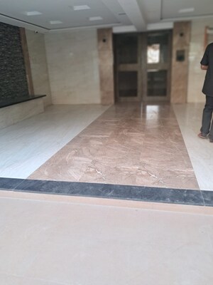 Room in 2 BHK Apartment at Ashok Nagar Complex Ashok Nagar, Ashok Nagar – for Rent