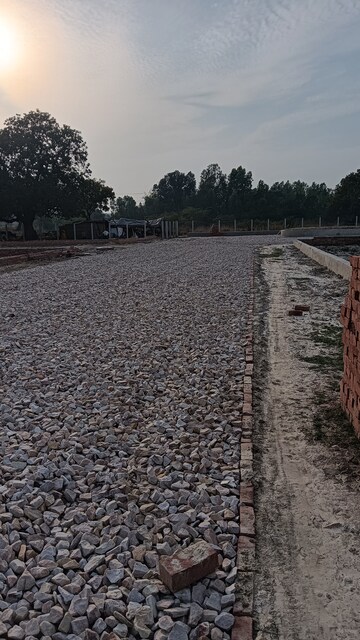  Plot – Exterior View View at Raebareli Road - for Sale