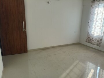 Room in 2 BHK Apartment at Siddh Amara, Bavdhan – for Rent