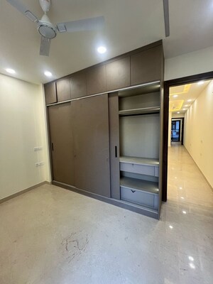 Room in 2 BHK Builder Floor at Lajpat Nagar I – for Rent