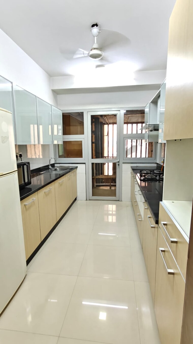 Kitchen, venus-paradise 3 Bedroom 1750 Sq.Ft. Apartment In Malad East Mumbai 10003880