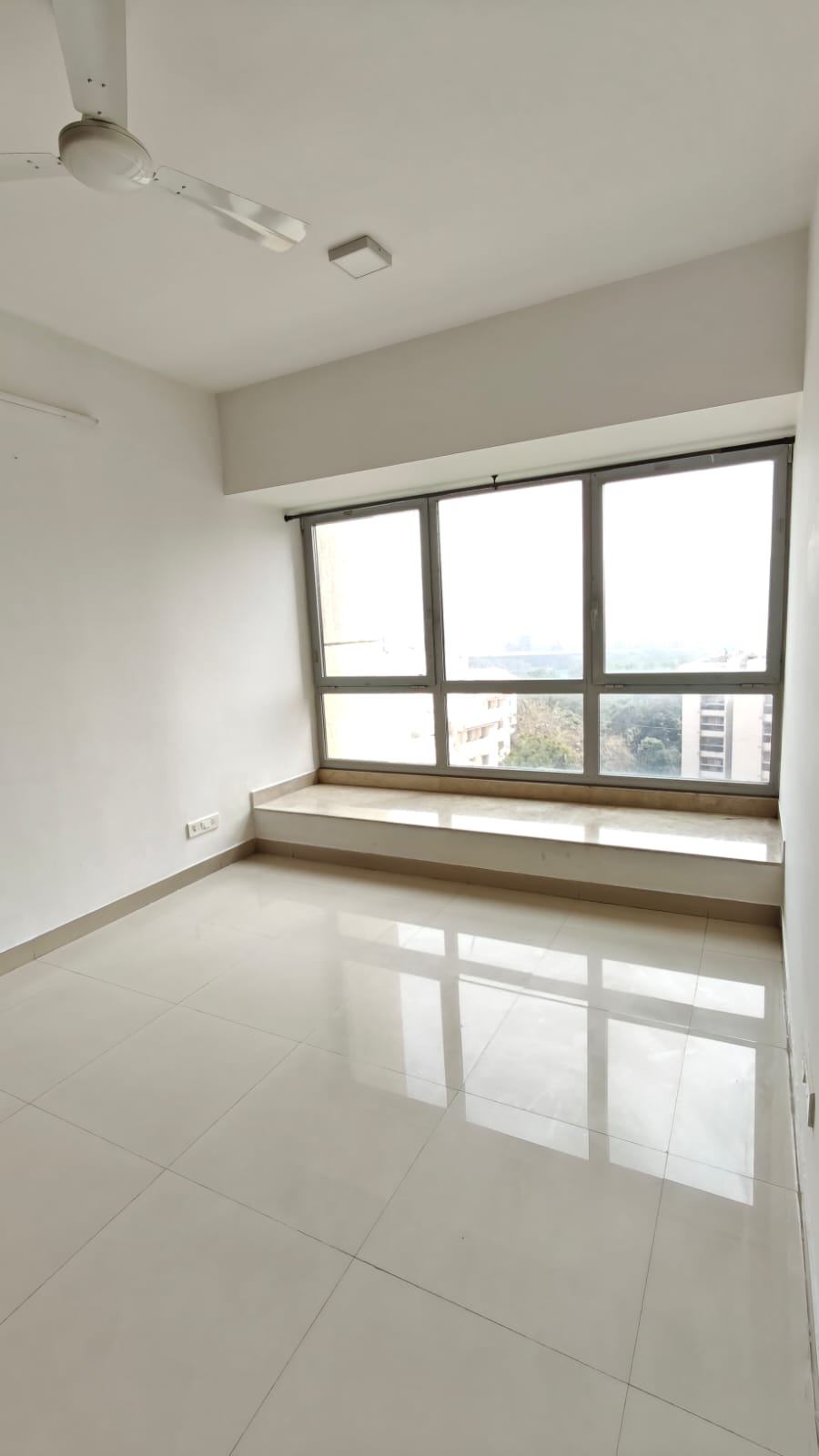 3 BHK + Store Room Apartment For Rent in Venus Paradise