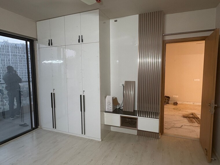 Room, m3m-heights 3.5 Bedroom 2054 Sq.Ft. Apartment In Sector 65 Gurgaon 10003933