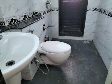 Bathroom in 1 BHK Apartment at K Raheja Raheja Residency, Malad East – for Rent