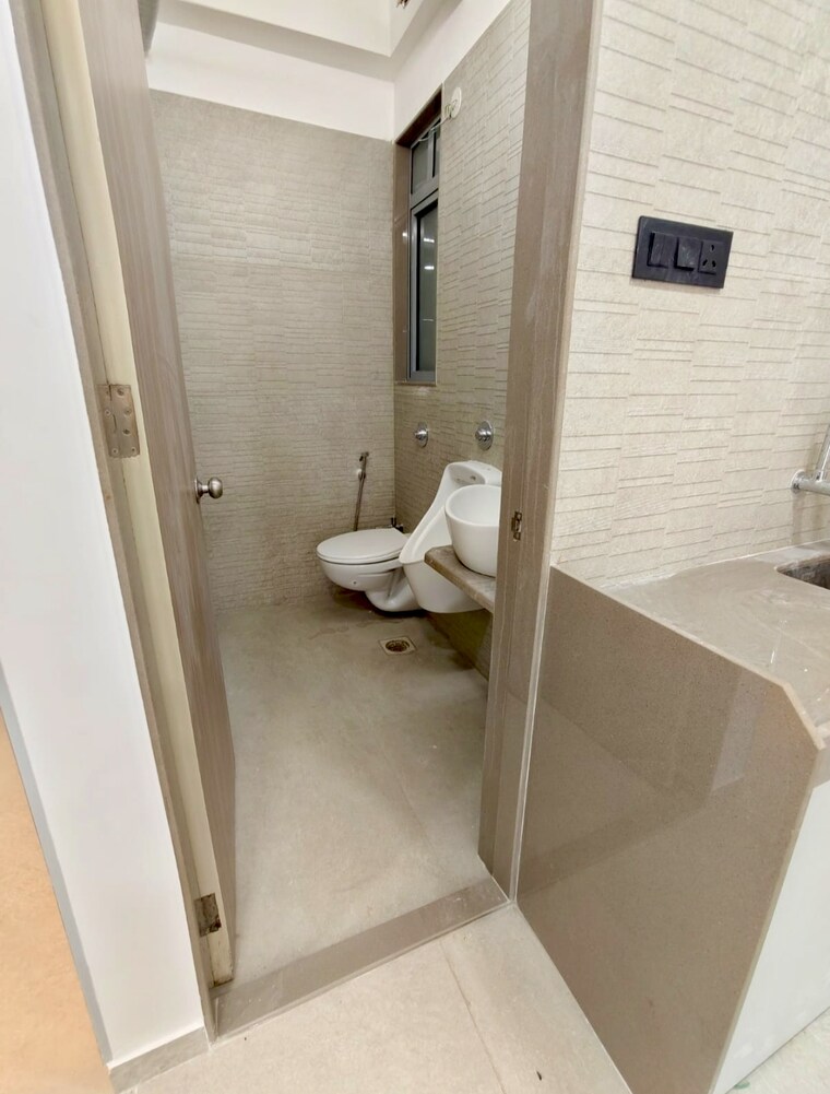 Bathroom, malad west Commercial Office Space 484 Sq.Ft. In Malad West Mumbai 10003972