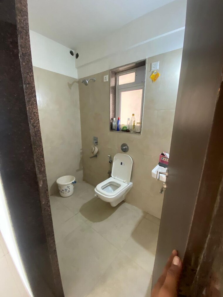 Bathroom, puraniks-city-reserva 2 Bedroom 680 Sq.Ft. Apartment In Ghodbunder Road Thane 10003946