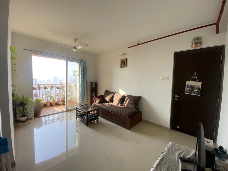Living Room, puraniks-city-reserva 2 Bedroom 680 Sq.Ft. Apartment In Ghodbunder Road Thane 10003946