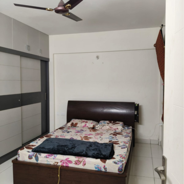 Bedroom in 2 BHK Apartment at Mahaveer Celesse, Sonnapanahalli – for Rent