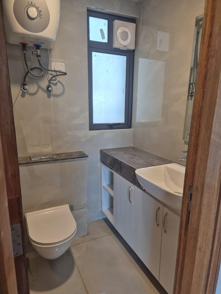 Bathroom, m3m-heights 3 Bedroom 1828 Sq.Ft. Apartment In Sector 65 Gurgaon 10004020