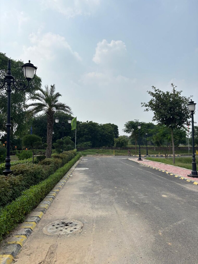 Exterior View, bptp-parkland  250 Sq.Yd. Plot In Sector 75 Faridabad 10004094