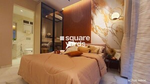 Bedroom in 2.5 BHK Apartment at Dosti Oro 67, Kandivali West – for Sale