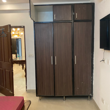 Furnished Amenities in 2 BHK Apartment at Maya Garden City, Nagla Road – for Rent