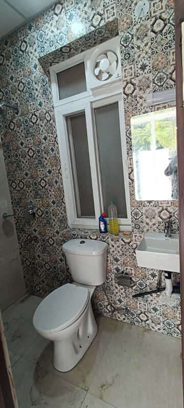 Bathroom in 2 BHK Builder Floor at RWA Apartments Sector 52, Sector 52 – for Rent