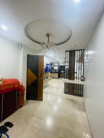 Room in 5 BHK Villa at Sushant Lok 2, Sector 57 – for Sale