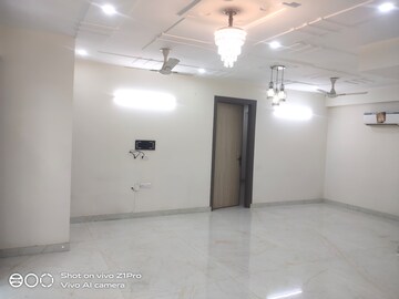 Living Room in 3 BHK Builder Floor at Sector 57 – for Rent