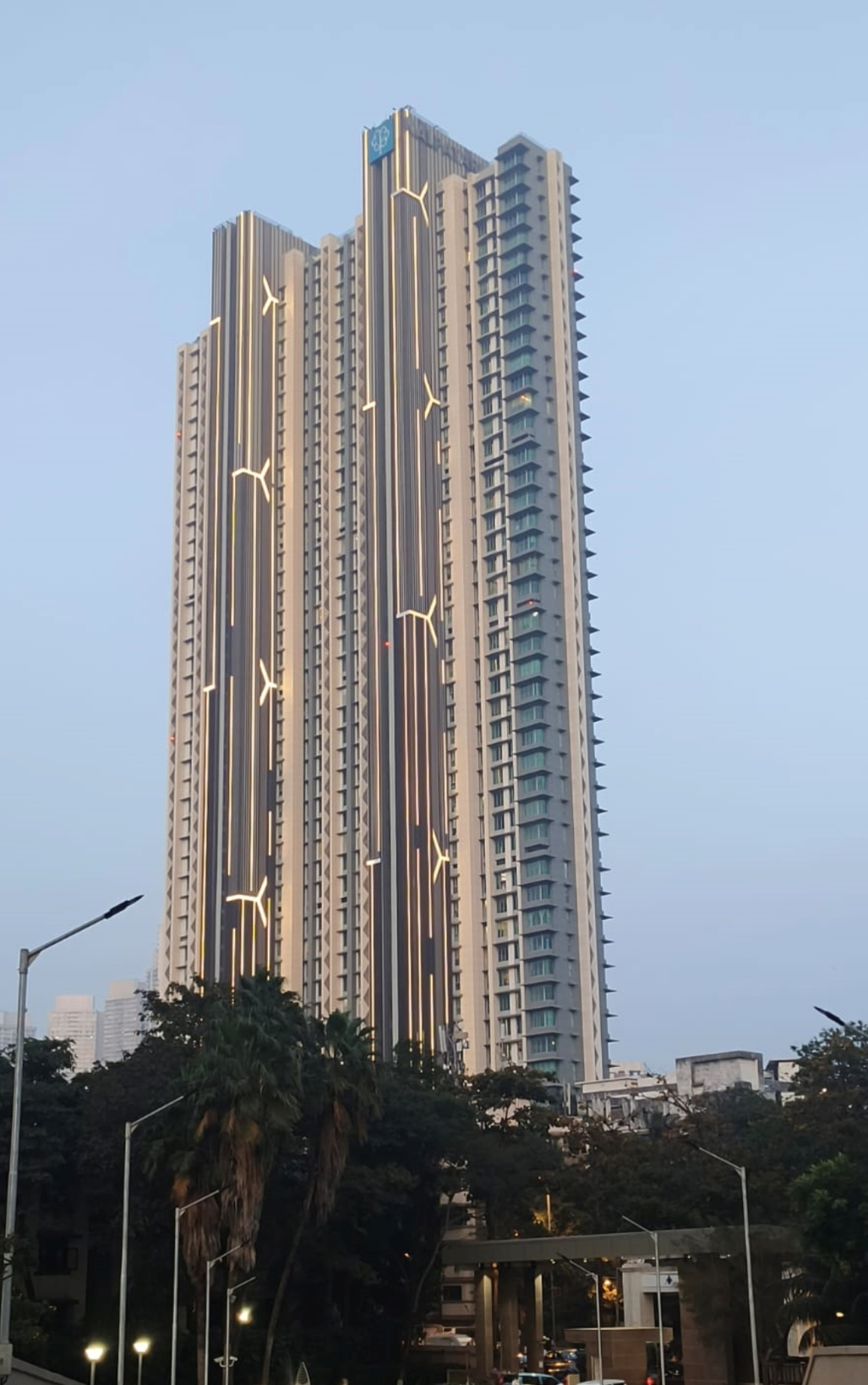 4 BHK 2000 Sq.Ft. Apartment in Kalpataru Avana