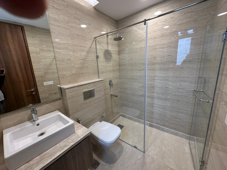 Bathroom, ambience-creacions 3 Bedroom 3121 Sq.Ft. Apartment In Sector 22 Gurgaon 10009018