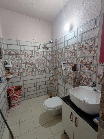 Bathroom in 3 BHK Independent House at Patel Nagar – for Rent