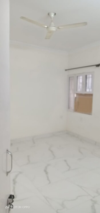 2 BHK Builder Floor for Rent in Vasant Kunj, Delhi