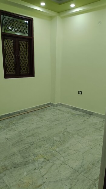 2 BHK Builder Floor for Sale in Shalimar Garden Extension ii, Ghaziabad