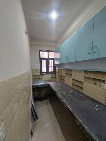 2.5 BHK Builder Floor for Rent in New Ashok Nagar, Delhi