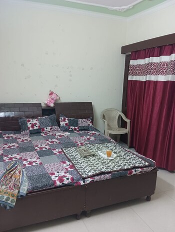 2 BHK House for Rent in Chandigarh Airport, Chandigarh