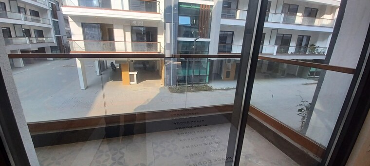 Balcony, signature-global-city-63a 3 Bedroom 1350 Sq.Ft. Apartment In Sector 63a Gurgaon 10015538