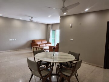 Team Area in 3 BHK Apartment at Koramangala – for Rent