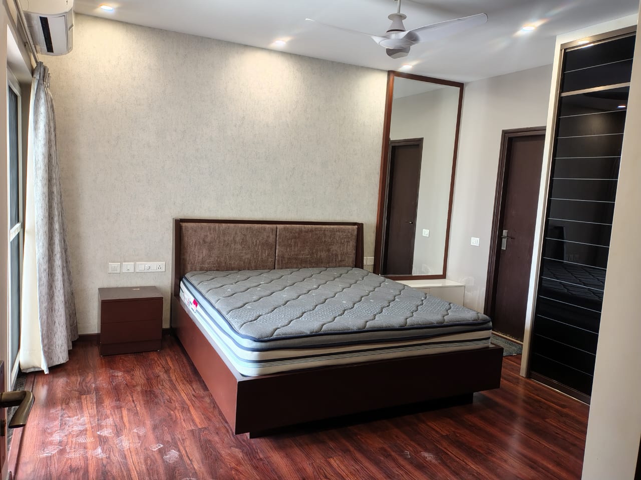 3 BHK Apartment For Rent in Koramangala