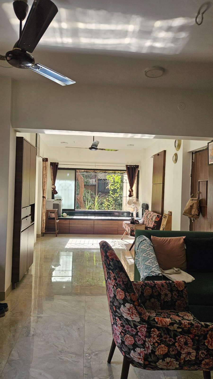 3 BHK + Extra Room Apartment For Rent in Satya Vandan CHS