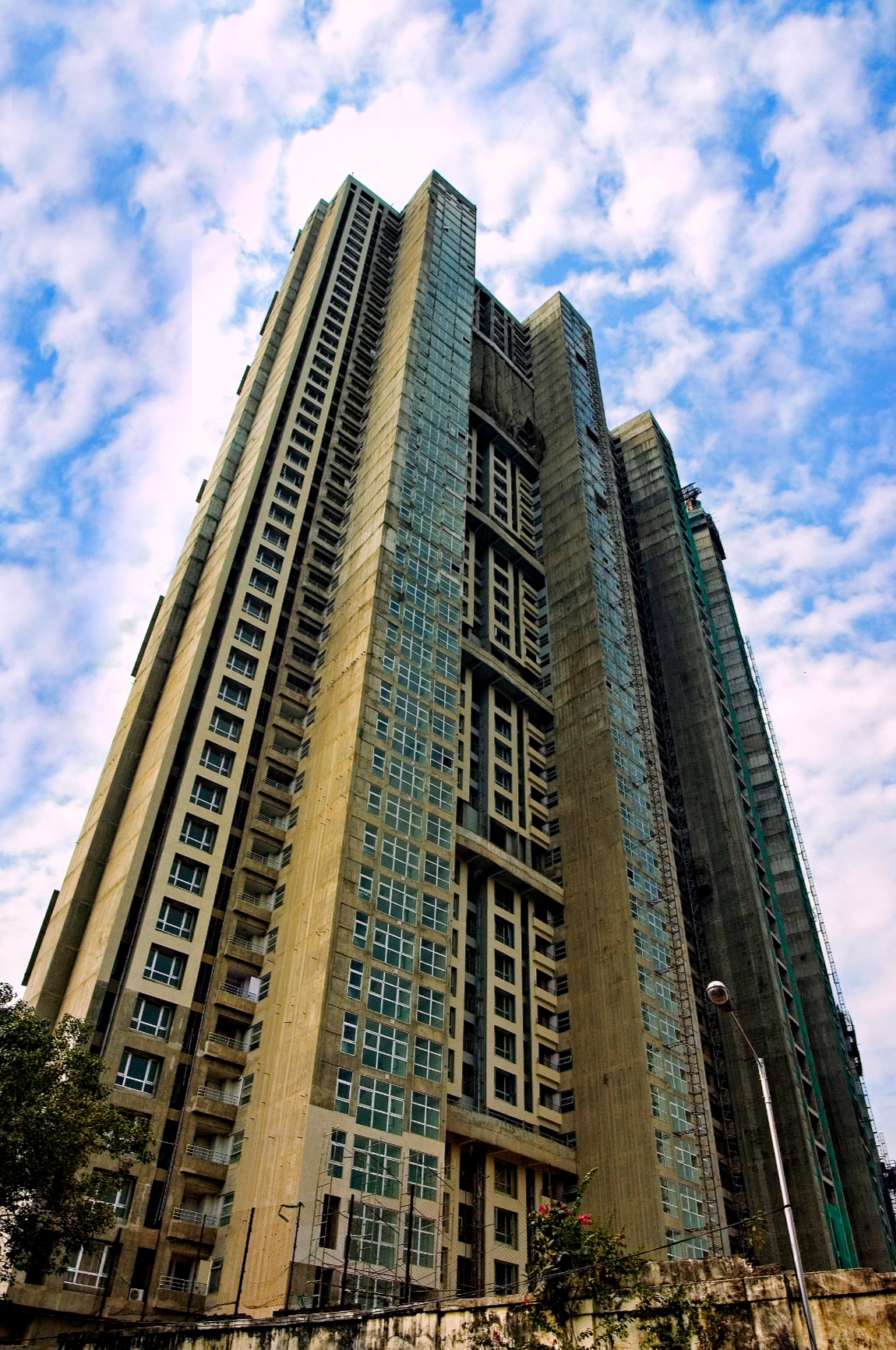 2 BHK 1012 Sq.Ft. Apartment in Planet Godrej