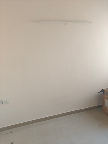 Furnished Amenities in 2 BHK Apartment at Shree Vardhman Green Court, Sector 90 – for Sale