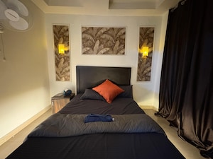 Bedroom in 3.5 BHK Apartment at Aarcity Regency Park, Sector 16c Greater Noida – for Rent