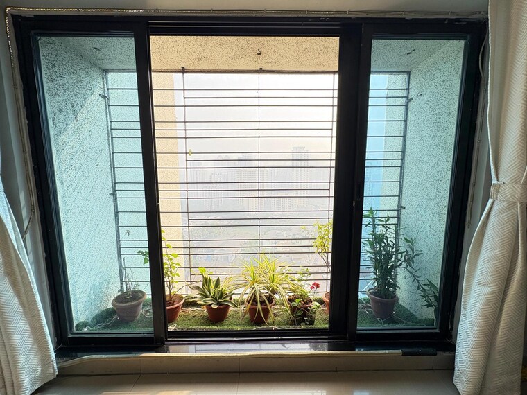 Balcony, runwal-pearl 1 Bedroom 365 Sq.Ft. Apartment In Manpada Thane 10015355