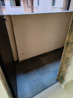 Furnished Amenities in 2 BHK Apartment at Puranik Aldea Annexo, Baner – for Rent