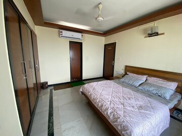 Bedroom in 2 BHK Apartment at Shilp Tower, Lower Parel – for Rent