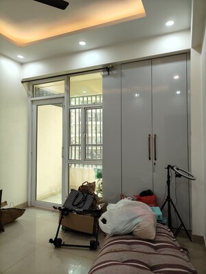 Living Room in 3.5 BHK Apartment at Gaur City 2 - 11th Avenue, Sector 16c Greater Noida – for Rent