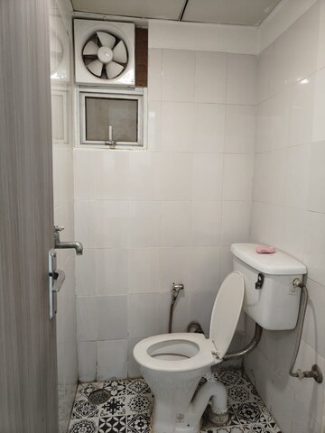 Bathroom in 3.5 BHK Apartment at Gaur City 2 - 11th Avenue, Sector 16c Greater Noida – for Rent