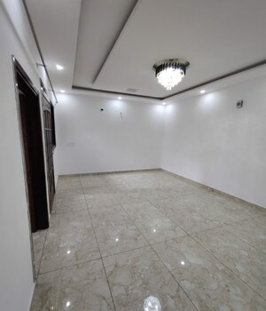 Room in 4 BHK Independent House at Kharar Mohali Road – for Sale