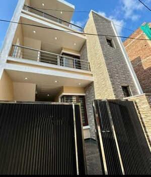 4 BHK Independent House – Exterior View View at Kharar Mohali Road - for Sale