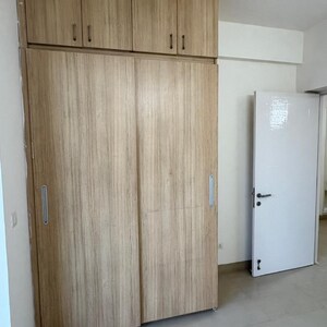 Room in 3 BHK Apartment at Emaar Emerald Estate, Medawas – for Rent