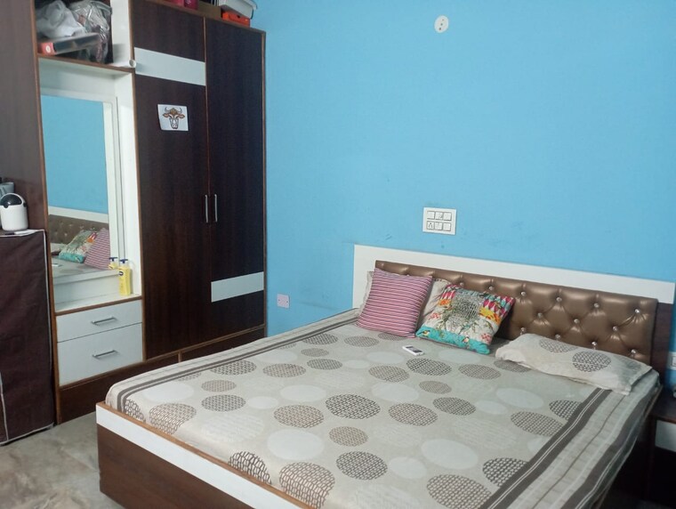 Bedroom, the-estate-floors 1 Bedroom 800 Sq.Ft. Builder Floor In Sector 43 Gurgaon 10015417