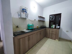 Kitchen in 3 BHK Builder Floor at Gomti Nagar – for Rent