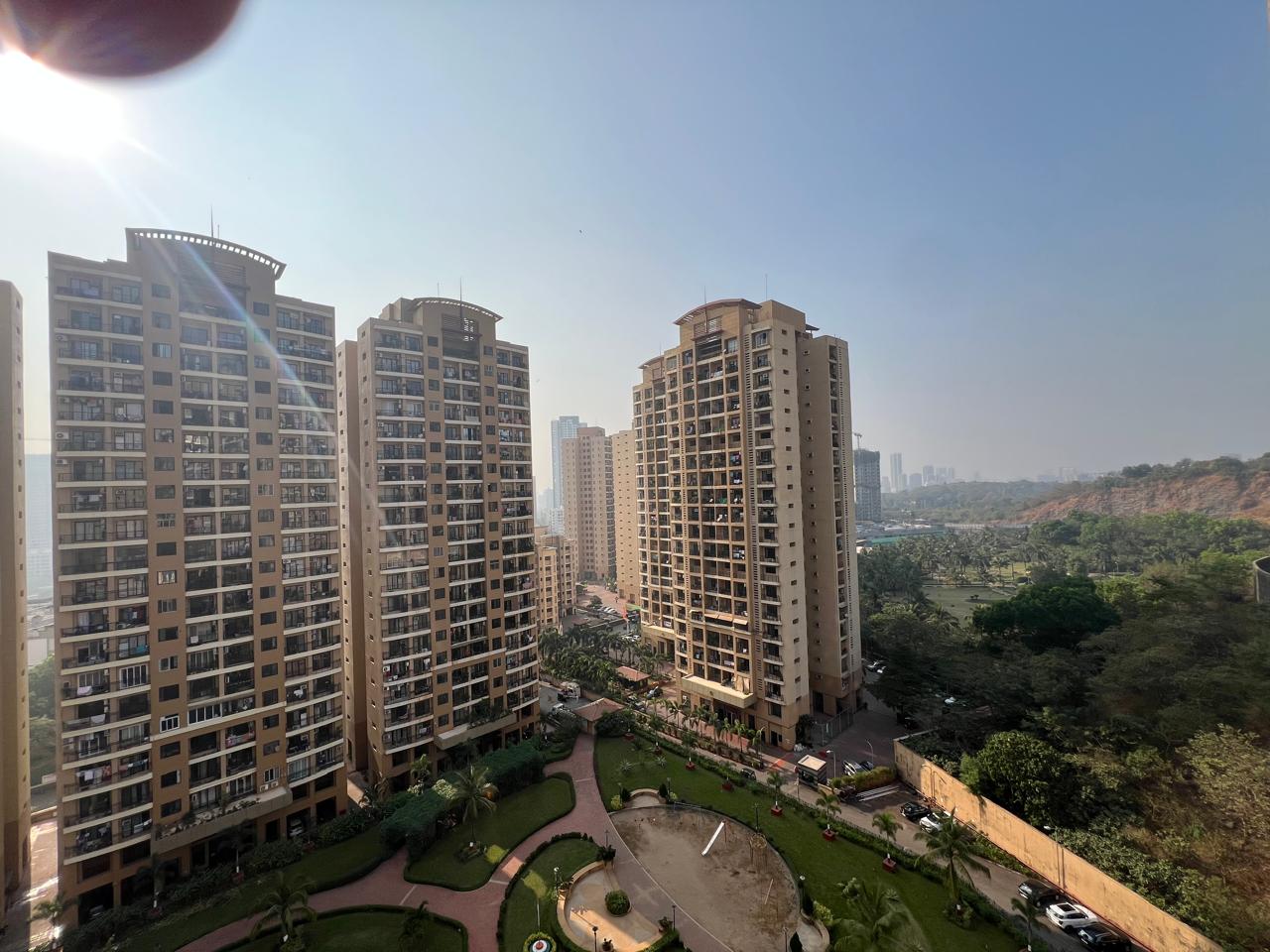 1 BHK Apartment For Rent in K Raheja Heights