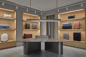  Shop For Rent in Pitampura