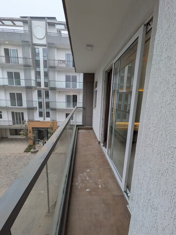 Balcony in 2.5 BHK Builder Floor at Smart World Gems, Sector 89 – for Sale