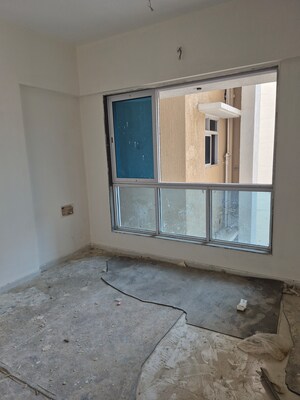 Furnished Amenities in 1 BHK Apartment at Sai Krupa Skylon Suburbia, Kandivali West – for Sale